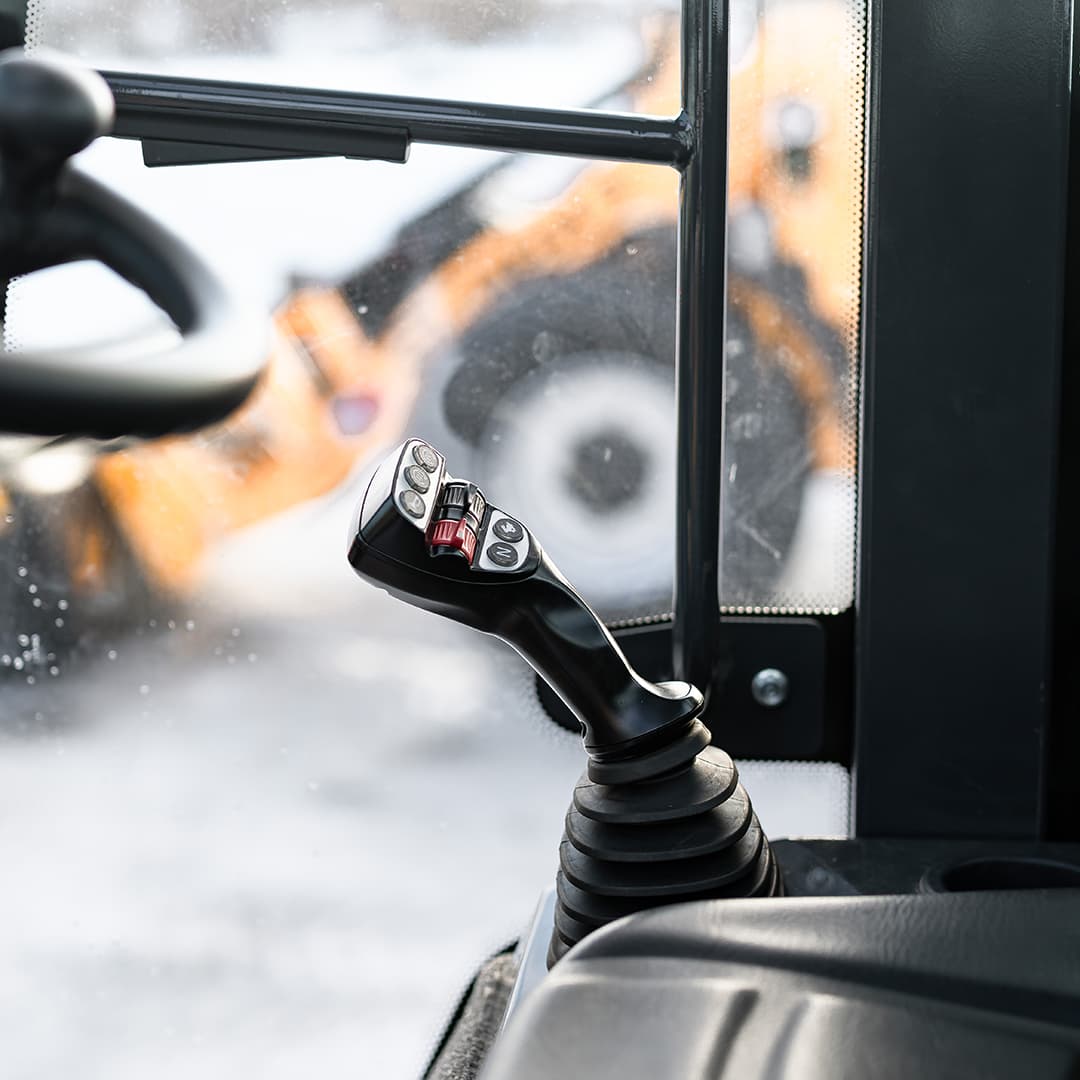 Hjullastare Swekip 1550V 1080x1080 04.jpg